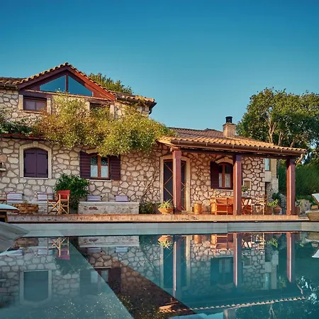 Wild Oak Estate - Stone Villa With Sea Views , By Zantewize Argassi