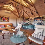 Wild Oak Estate - Stone With Sea Views , By Zantewize