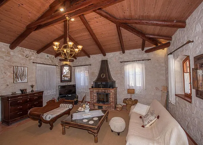 Wild Oak Estate - Stone With Sea Views , By Zantewize *
