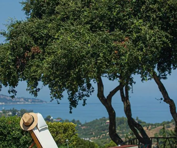 Wild Oak Estate - Stone With Sea Views , By Zantewize *