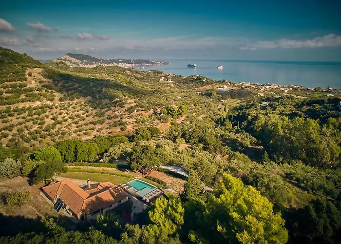 Wild Oak Estate - Stone With Sea Views , By Zantewize *