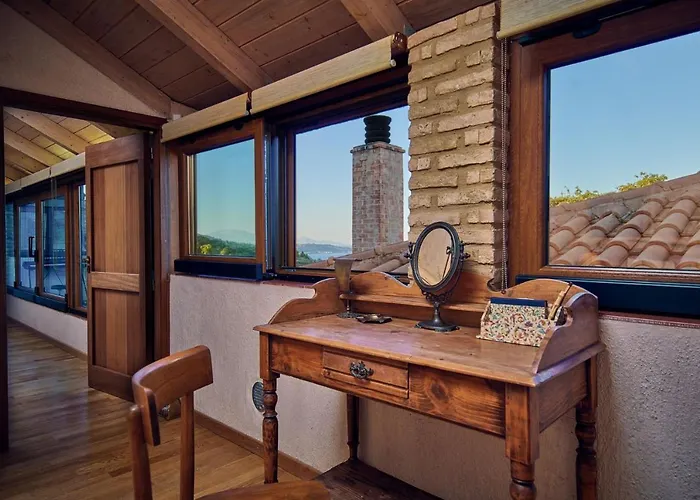 Wild Oak Estate - Stone With Sea Views , By Zantewize