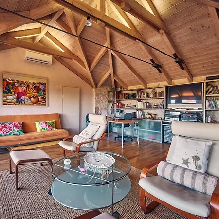 Wild Oak Estate - Stunning Views At A Dreamy Location, By Zantewize