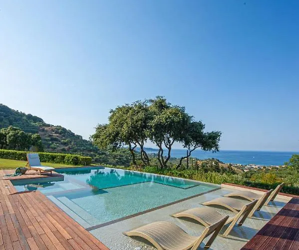 Wild Oak Estate - Stone With Sea Views , By Zantewize