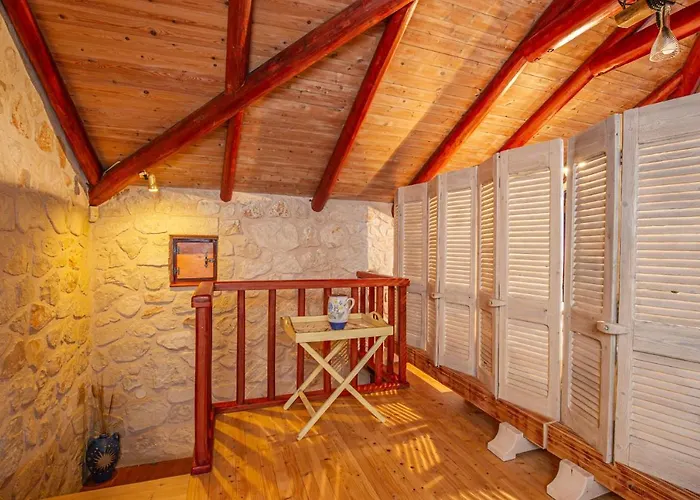 Wild Oak Estate - Stone With Sea Views , By Zantewize Villa Argassi