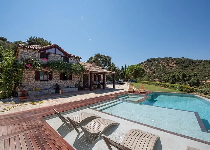 Villa Wild Oak Estate - Stone With Sea Views , By Zantewize Argassi