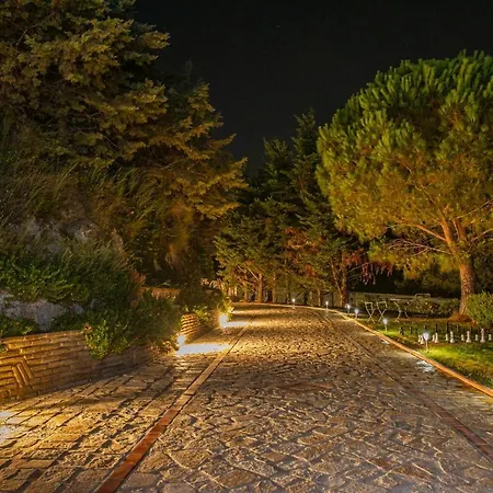 Willa Wild Oak Estate - Stone With Sea Views , By Zantewize